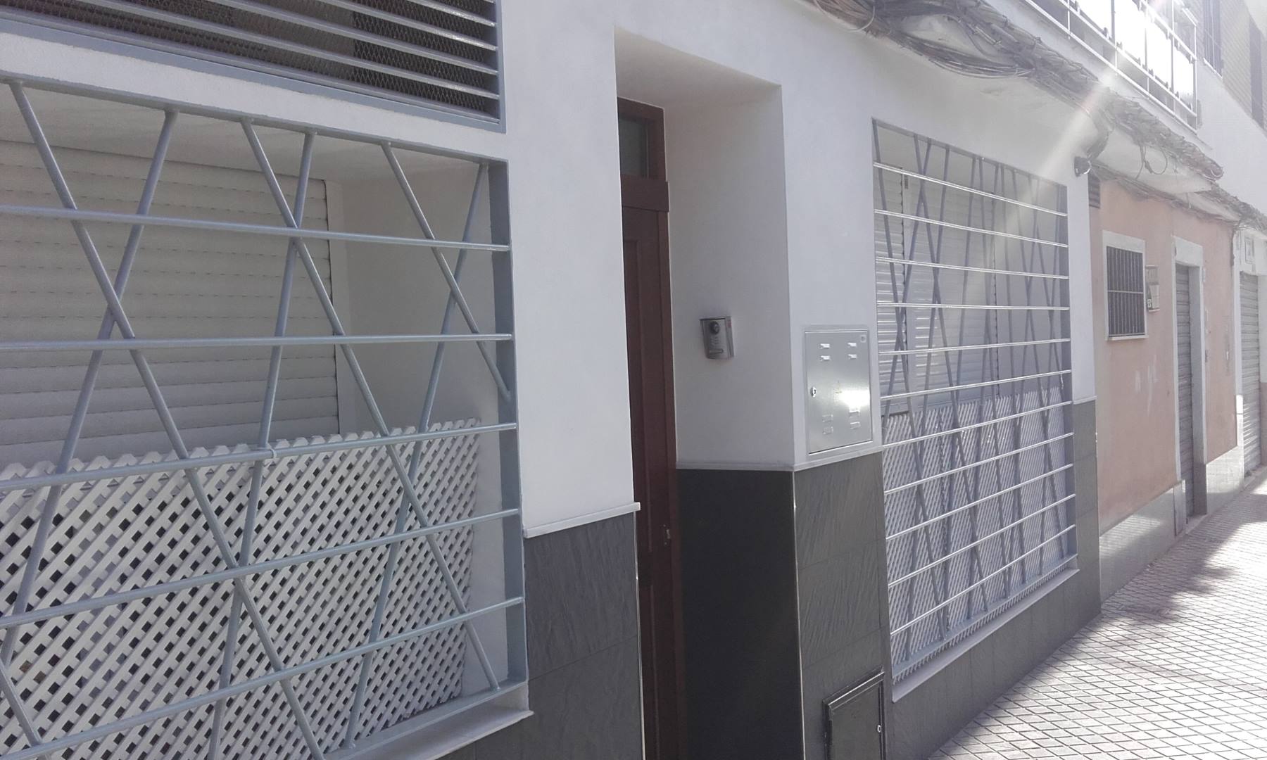 Local a vivienda Arcángel